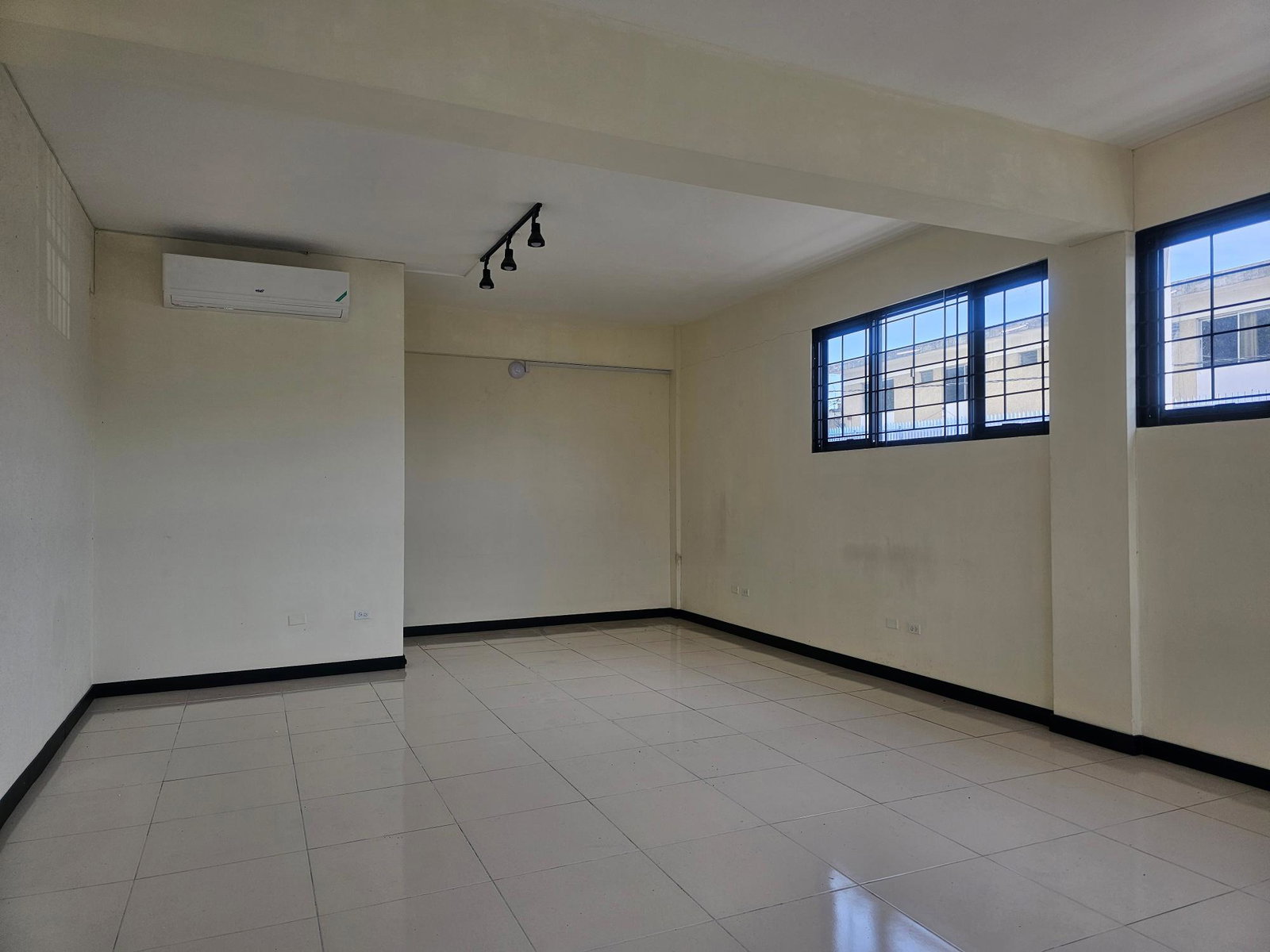 Fourth image of 33-19 Cargill Avenue in Kingston 10, St. Andrew, Jamaica - property is For Rent