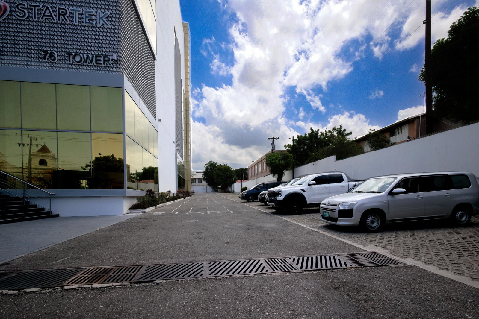 Ninth image of 2-4 Floor-76 Half Way Tree Road in Kingston 10, St. Andrew, Jamaica - property is For Rent