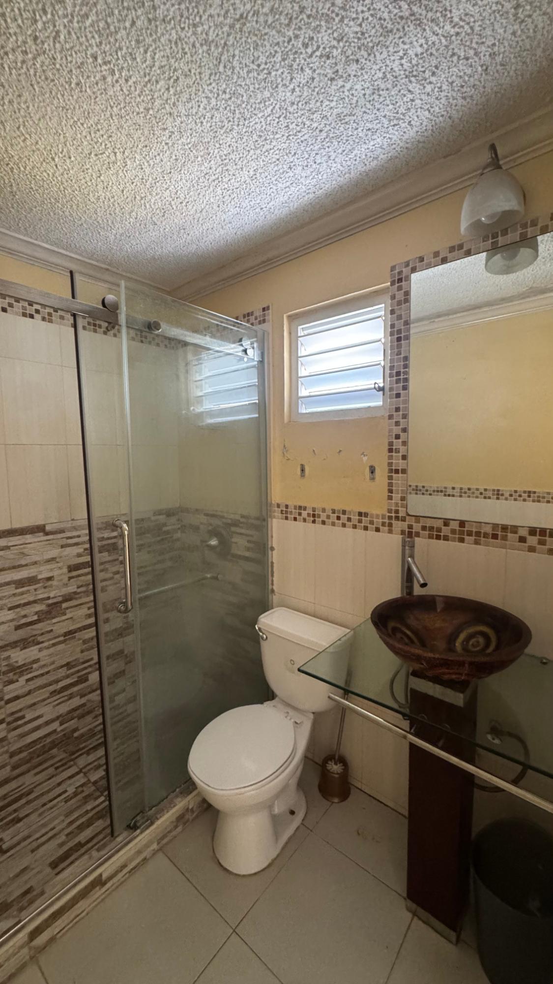 Fourteenth image of 433-6 Marley Road in Kingston 6, St. Andrew, Jamaica - property is For Rent
