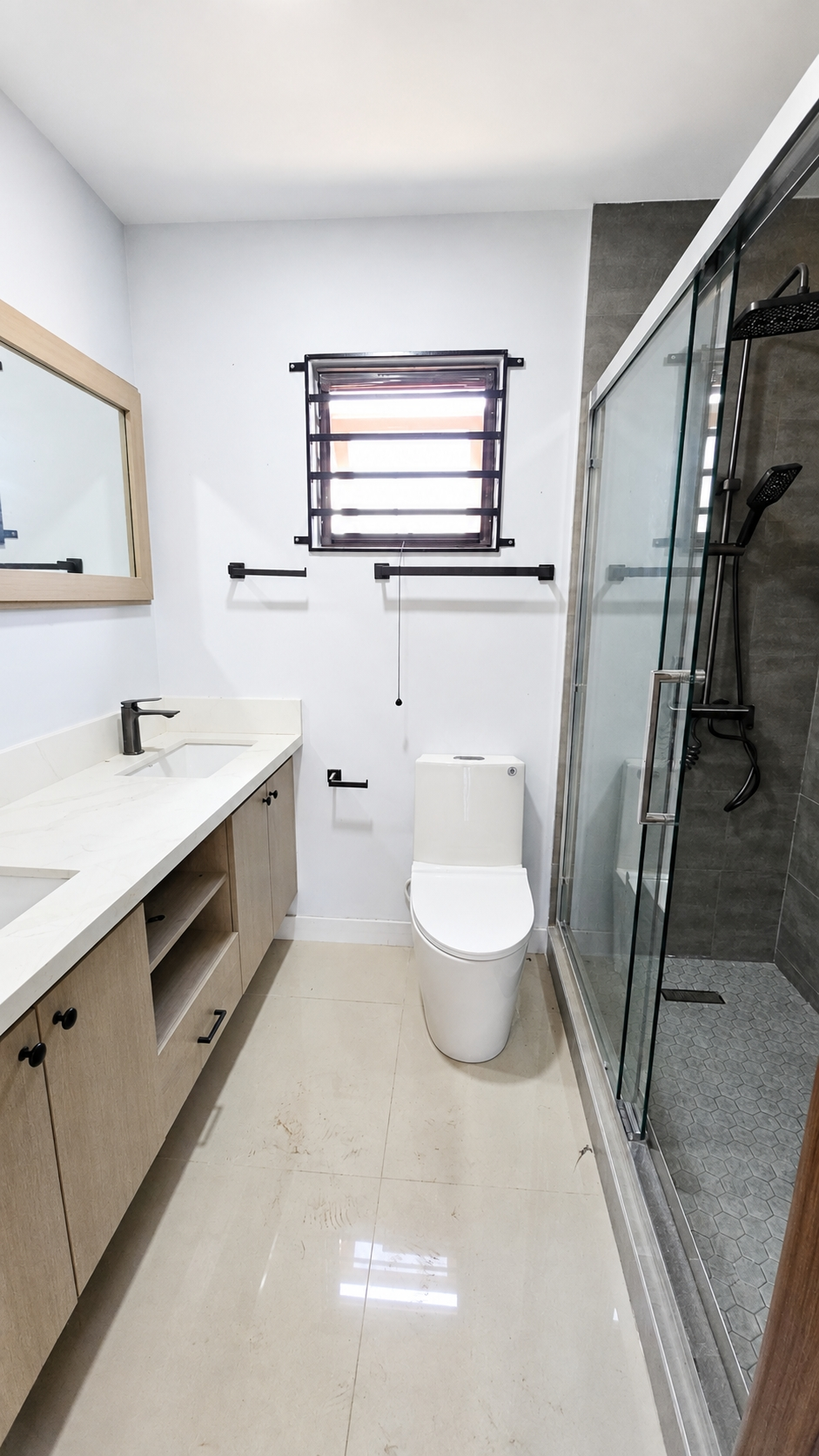 Ninth image of 164 Oak Estate Phase 2 in Bushy Park, St. Catherine, Jamaica - property is For Rent