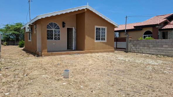 Second image of 735 Modelle Crescent in Old Harbour, St. Catherine, Jamaica - property is For Rent