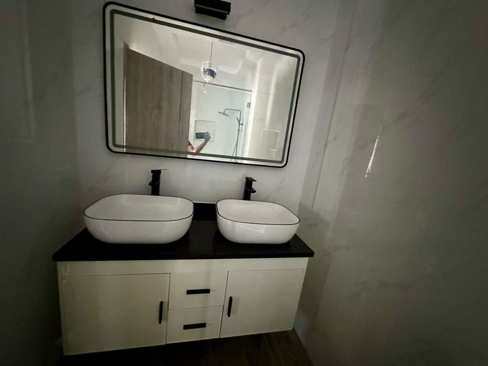 Eleventh image of 15 Roehampton Drive in Kingston 19, St. Andrew, Jamaica - property is For Sale