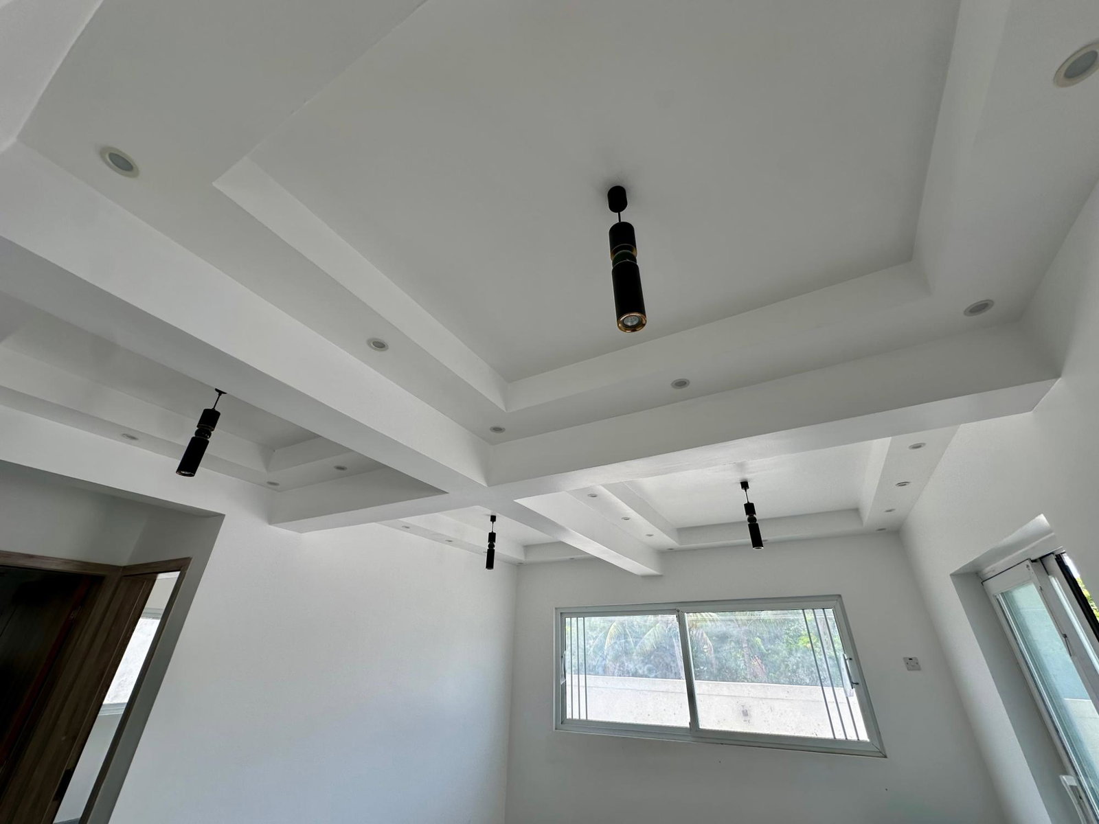 Seventeenth image of 15 Roehampton Drive in Kingston 19, St. Andrew, Jamaica - property is For Sale