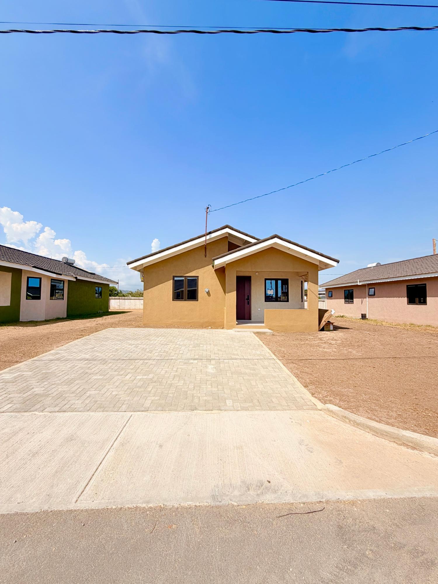 Second image of 374- Oak Estate in Greater Portmore, St. Catherine, Jamaica - property is For Rent