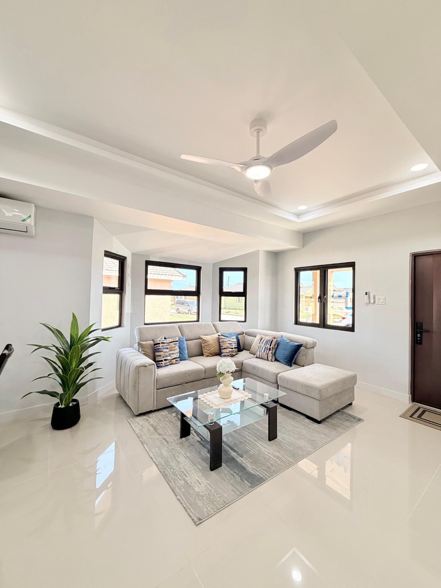 Fourth image of 374- Oak Estate in Greater Portmore, St. Catherine, Jamaica - property is For Rent