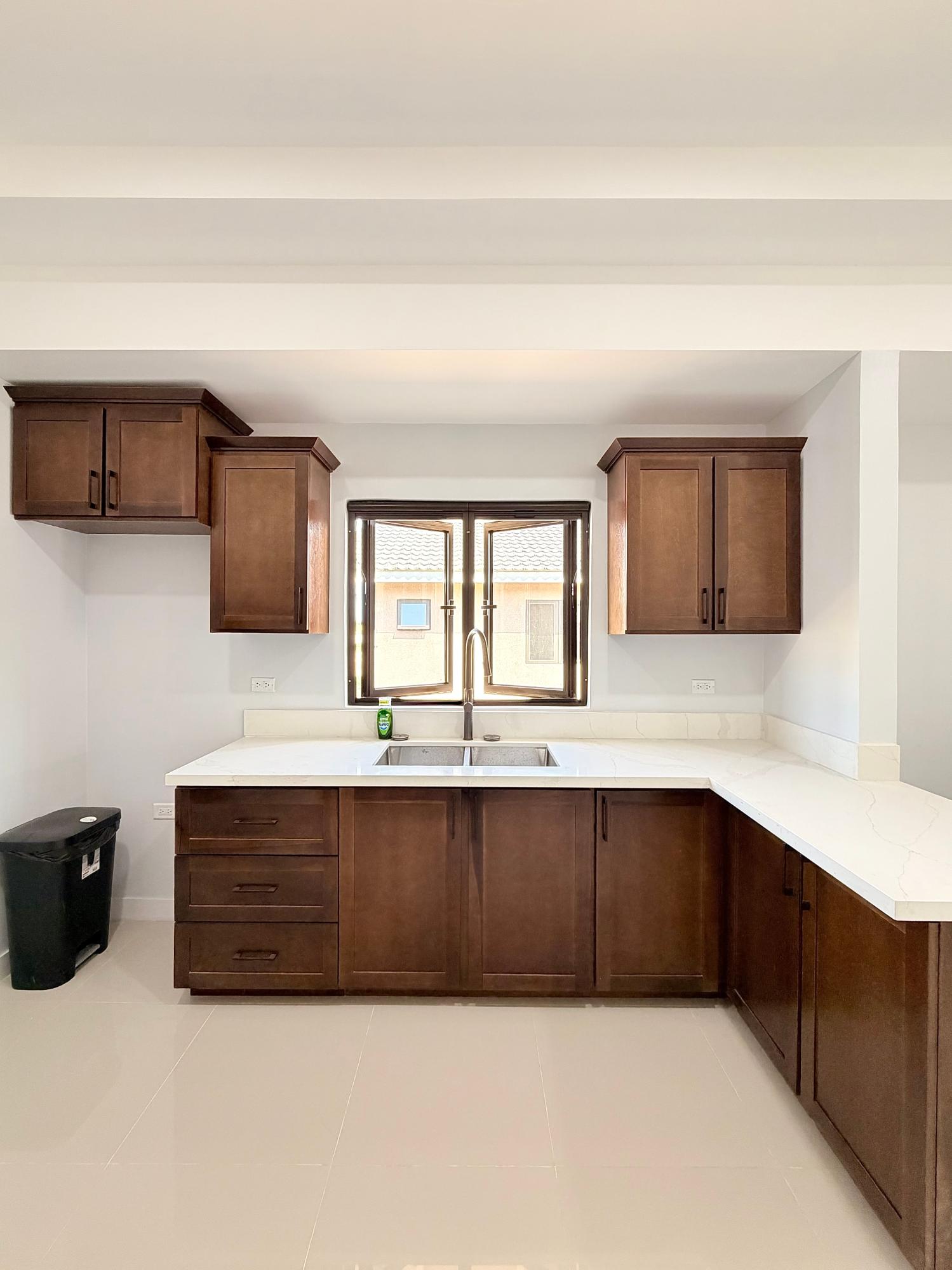 Seventh image of 374- Oak Estate in Greater Portmore, St. Catherine, Jamaica - property is For Rent