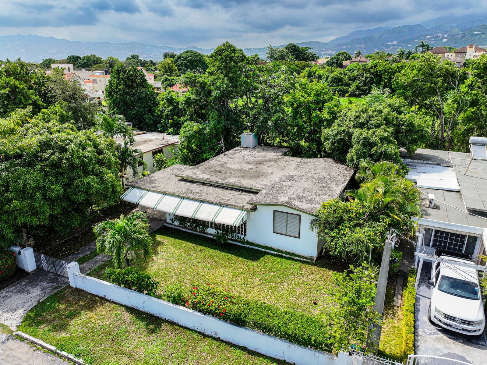 First image of 20 Halart Drive in Kingston 6, St. Andrew, Jamaica - property is For Sale