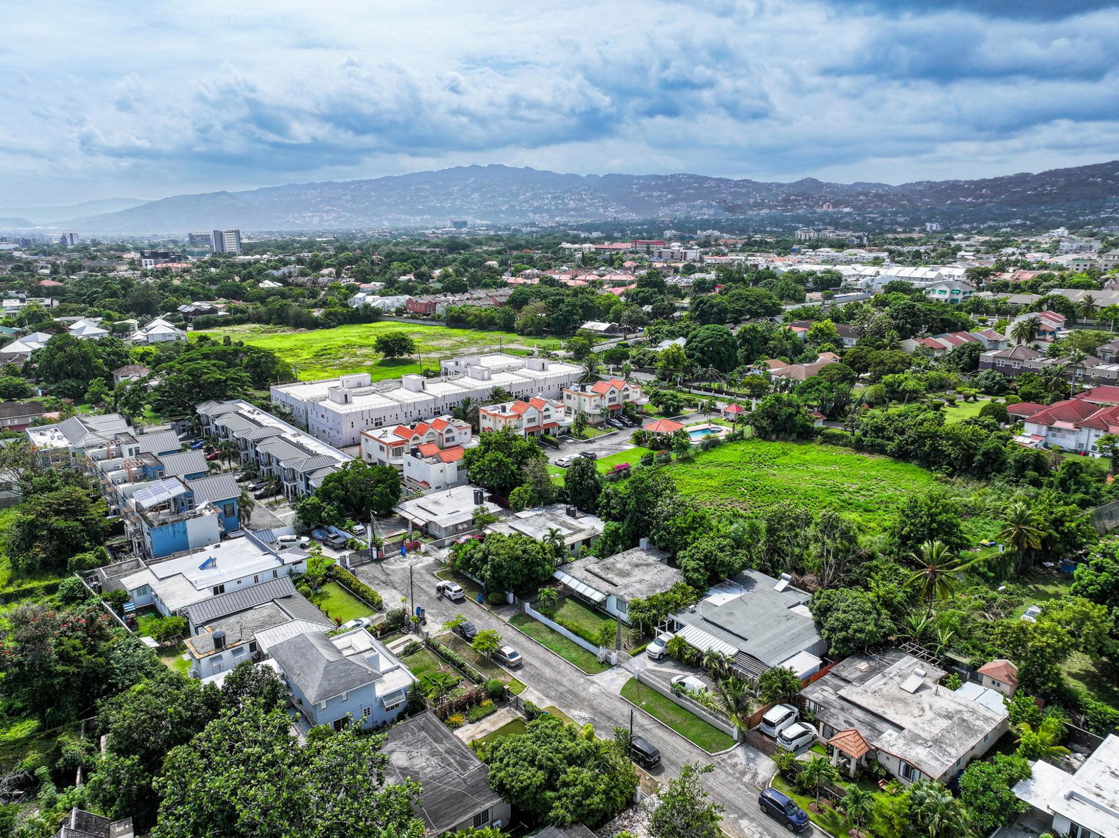Eighteenth image of 20 Halart Drive in Kingston 6, St. Andrew, Jamaica - property is For Sale