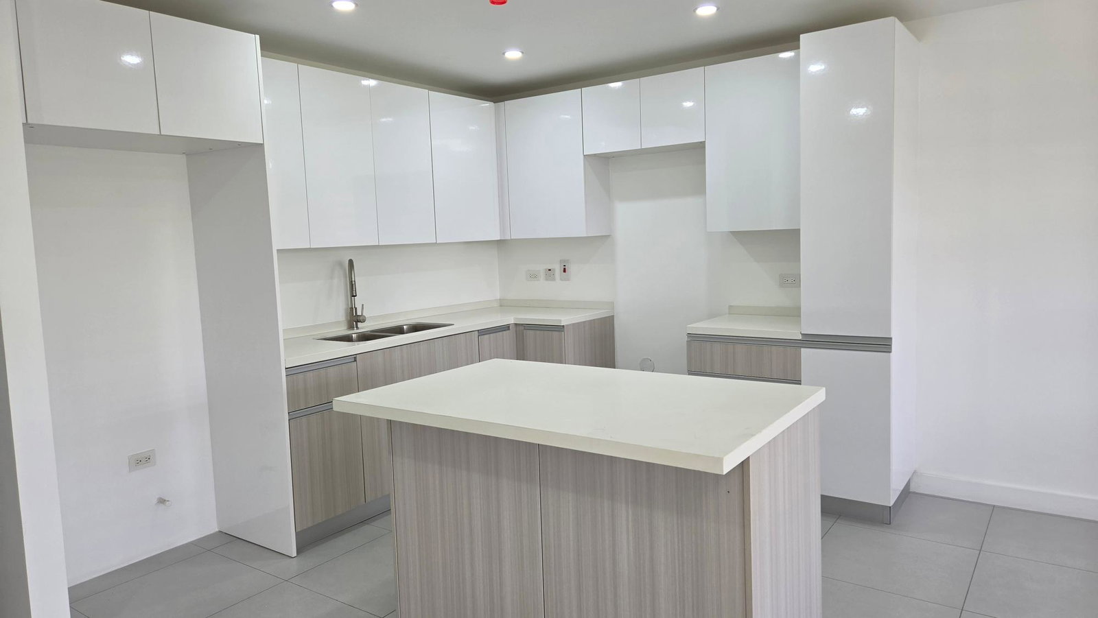 Sixth image of B25- 2 1/2 Graham Heights in Kingston 6, St. Andrew, Jamaica - property is For Rent