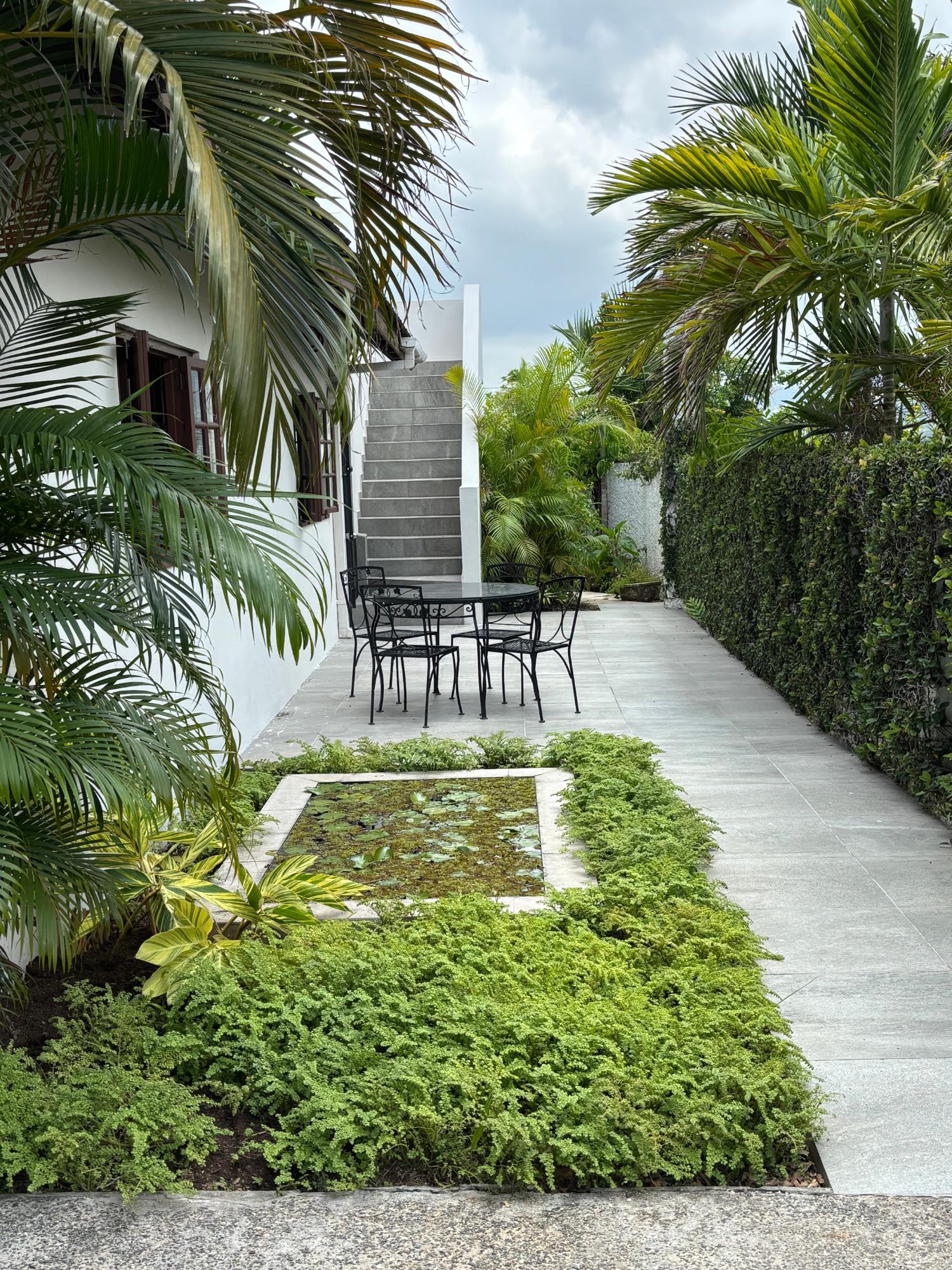 Fourth image of 1 3-5 Great House Boulevard in Kingston 6, St. Andrew, Jamaica - property is For Rent
