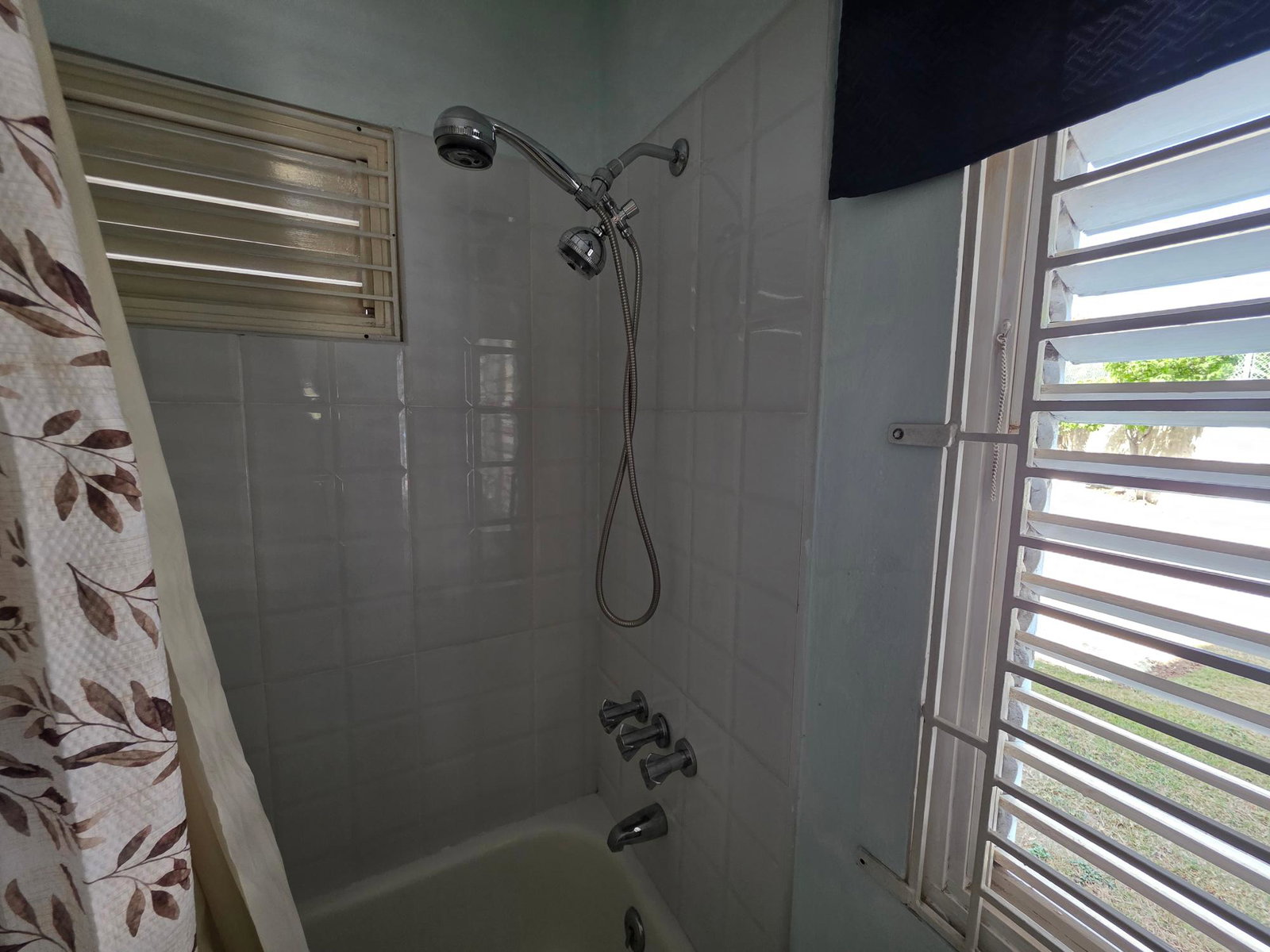 Twelfth image of 13 Merrivale Close in Kingston 10, St. Andrew, Jamaica - property is For Rent