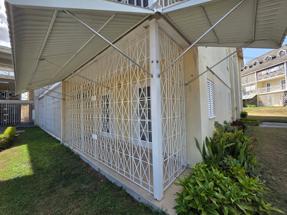 Fifteenth image of 13 Merrivale Close in Kingston 10, St. Andrew, Jamaica - property is For Rent