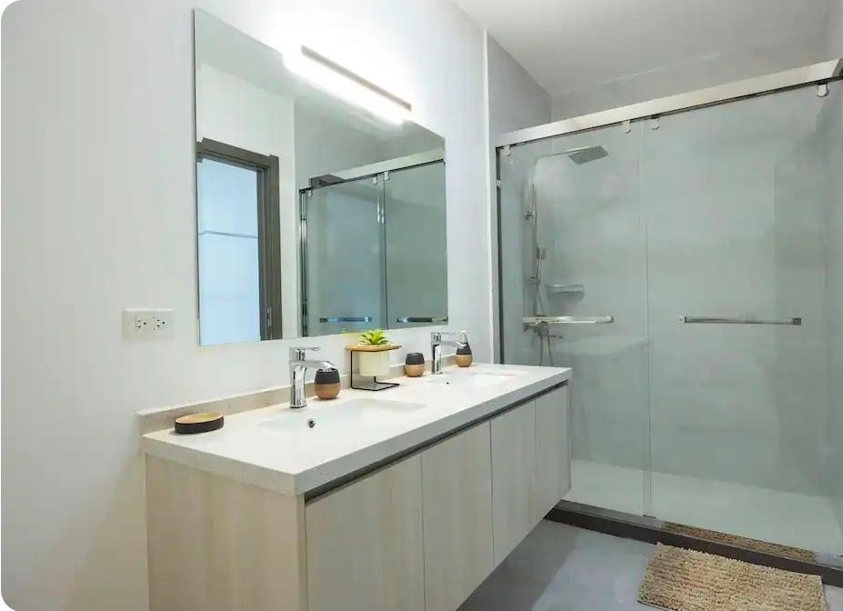 Thirteenth image of 205- 30 Wellington Drive in Kingston 6, St. Andrew, Jamaica - property is For Rent