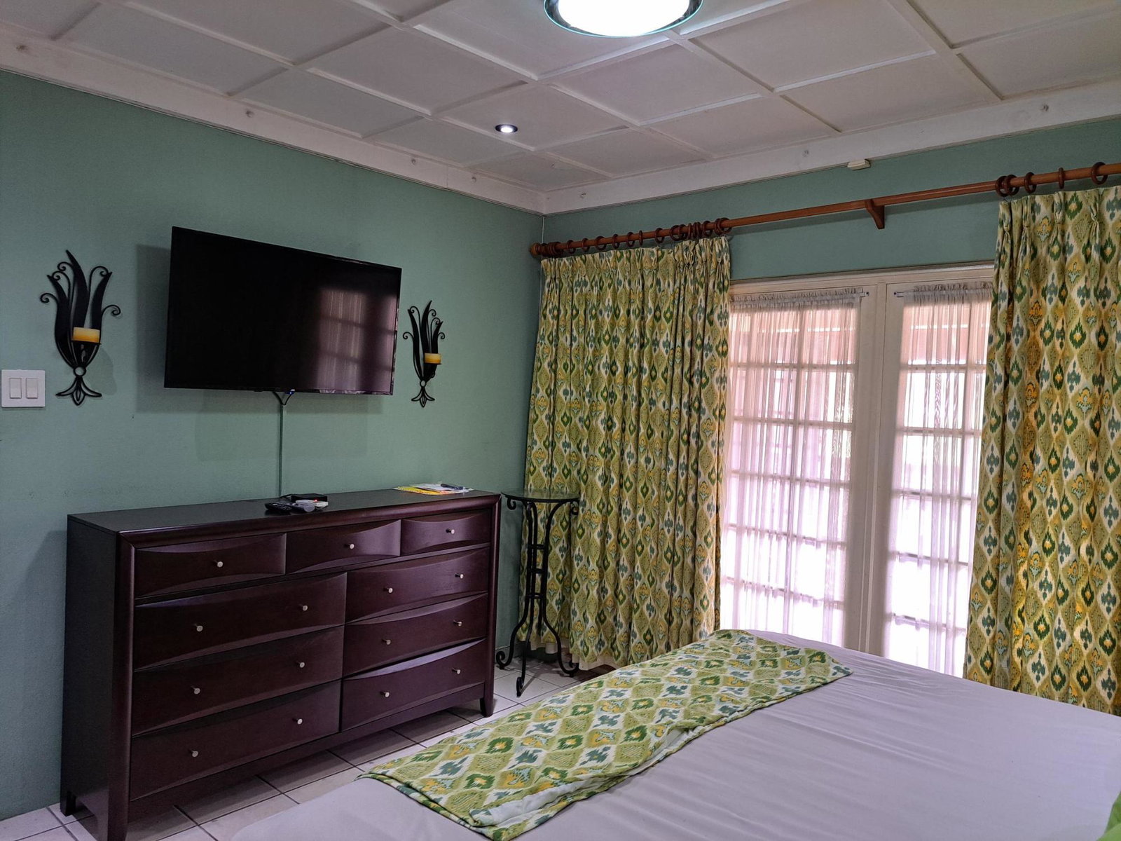Fourth image of 302 B-14 Kingsway Ave in Kingston 10, St. Andrew, Jamaica - property is For Rent