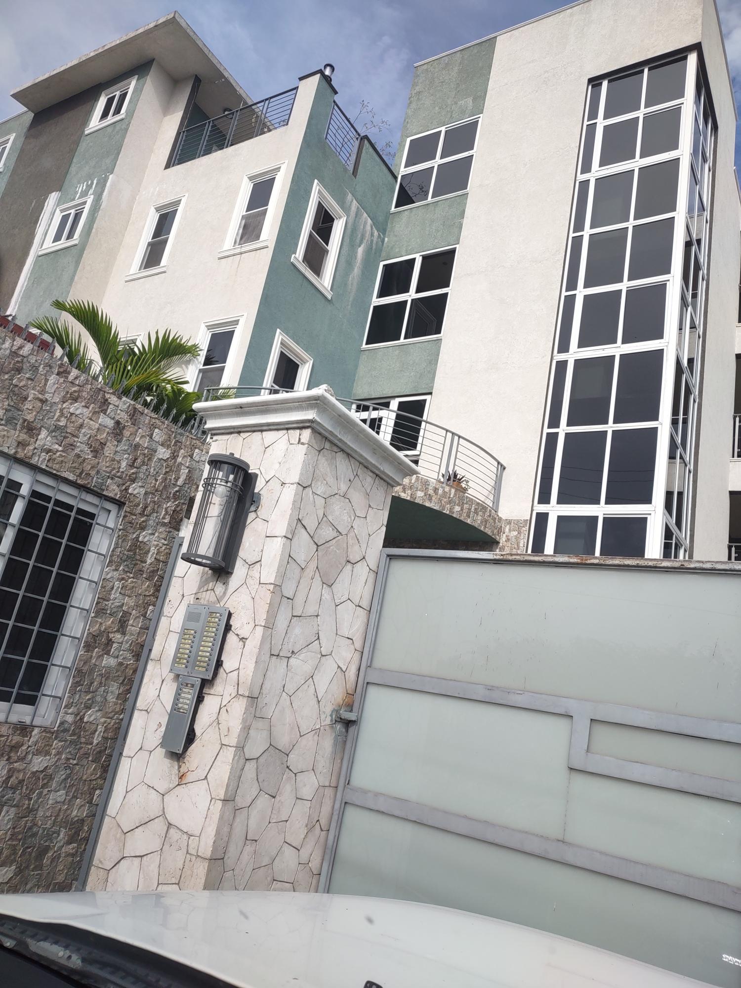 Eighth image of 12-2 Beresford Crescent, Kgn 8 in Kingston 8, St. Andrew, Jamaica - property is For Sale