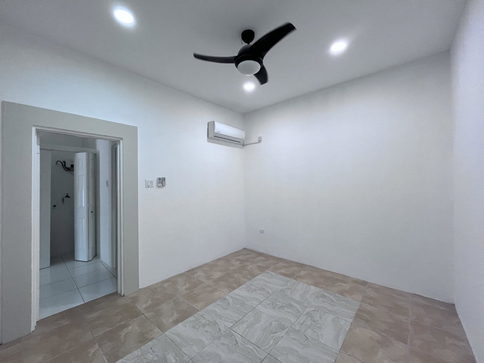 Eleventh image of 4-11 Bedford Park Avenue in Kingston 10, St. Andrew, Jamaica - property is For Rent