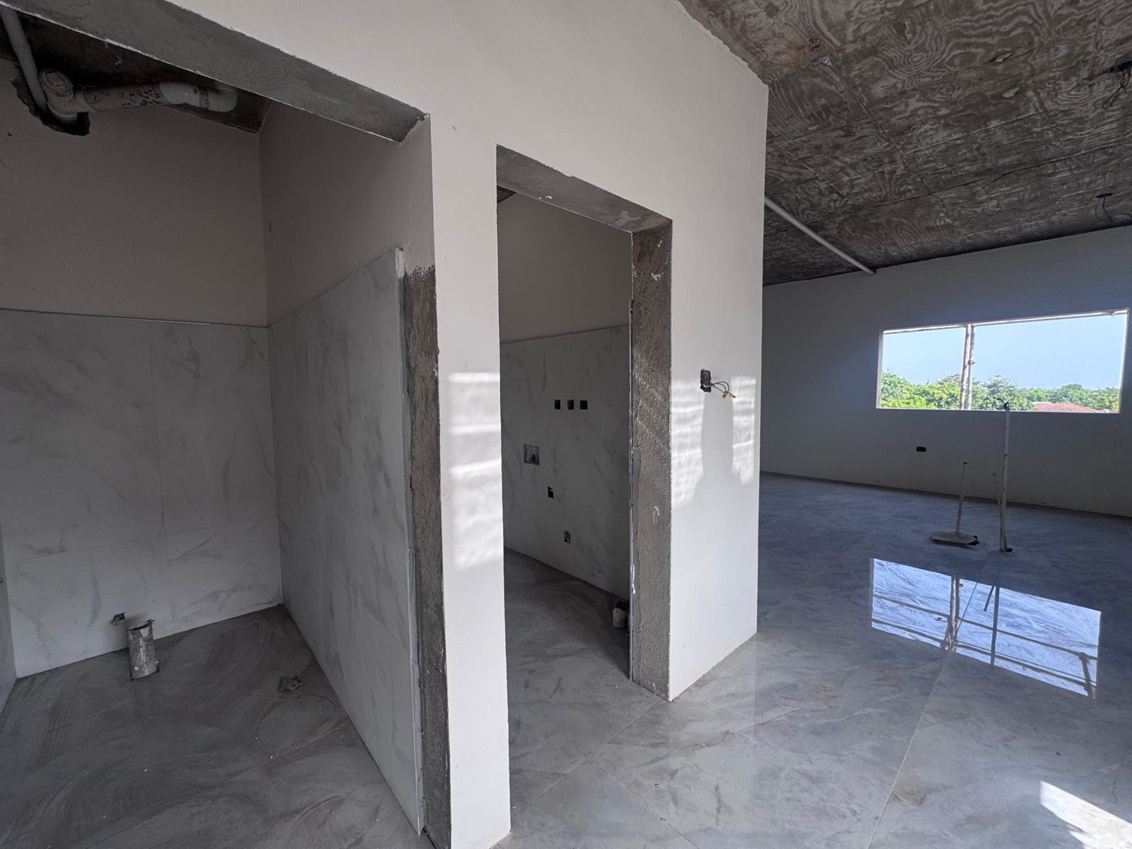 Seventh image of 4-3 Patricia Avenue in Kingston 8, St. Andrew, Jamaica - property is For Sale