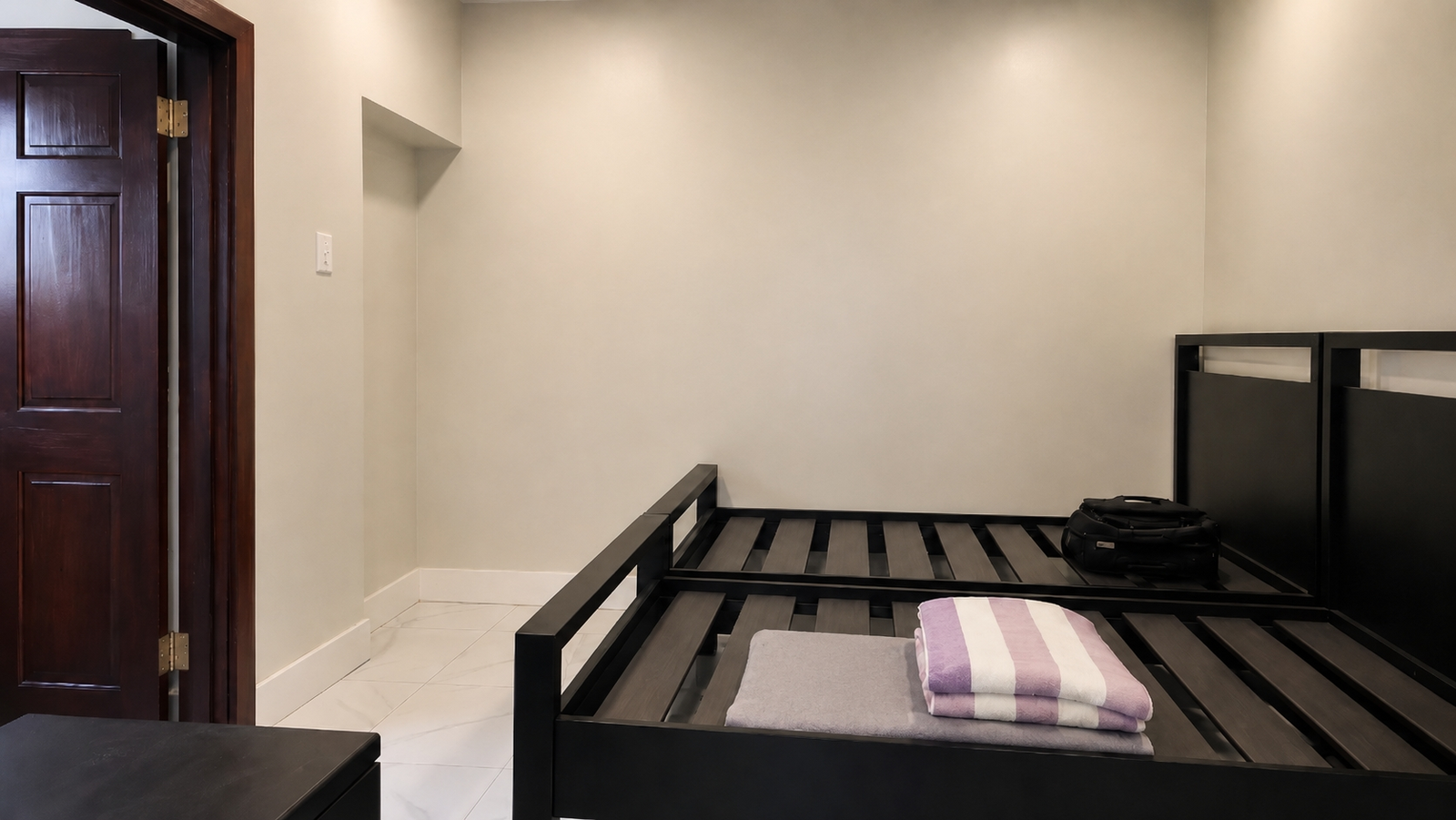 Seventeenth image of 2-2 Merrivale Close, Kingston in Kingston 8, St. Andrew, Jamaica - property is For Rent