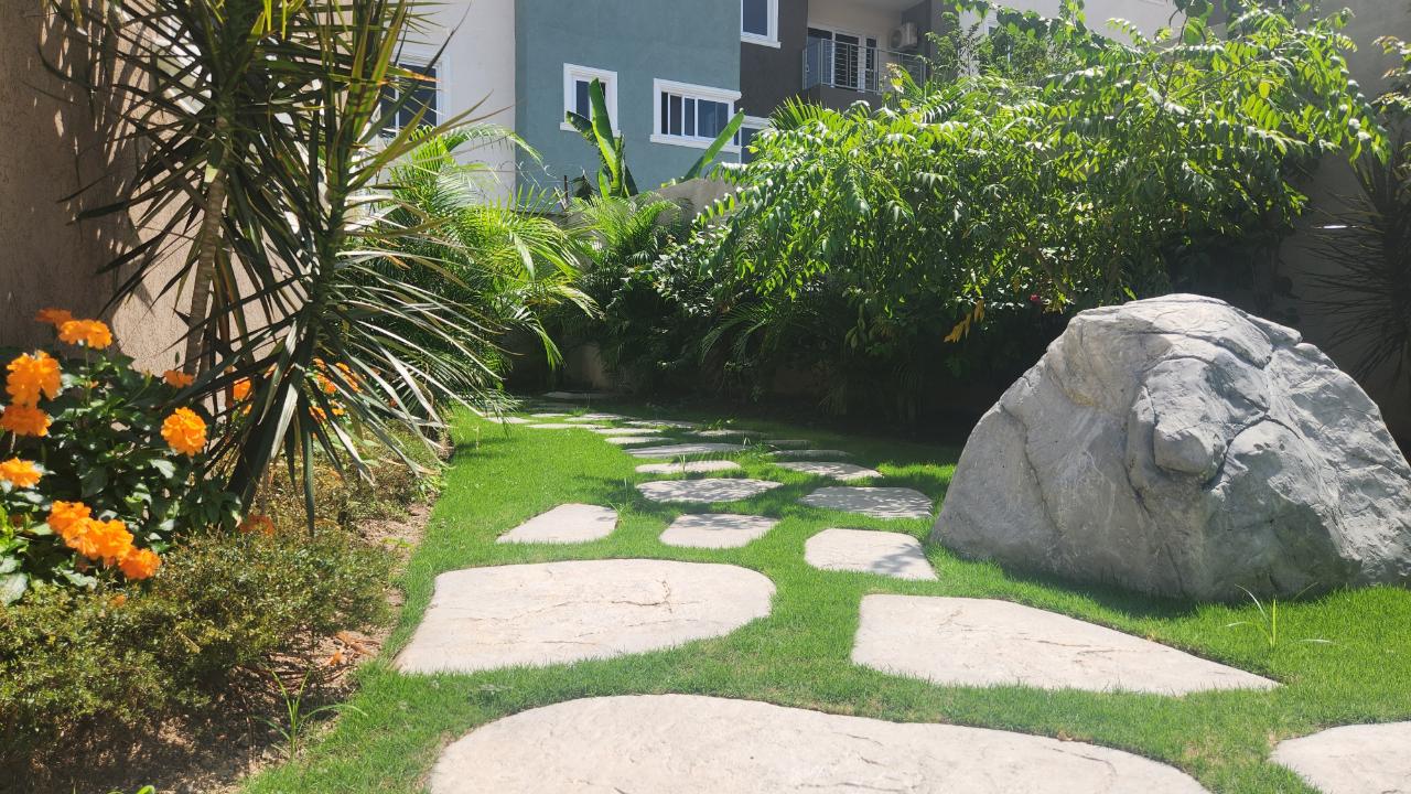 Nineteenth image of 2-2 Merrivale Close, Kingston in Kingston 8, St. Andrew, Jamaica - property is For Rent