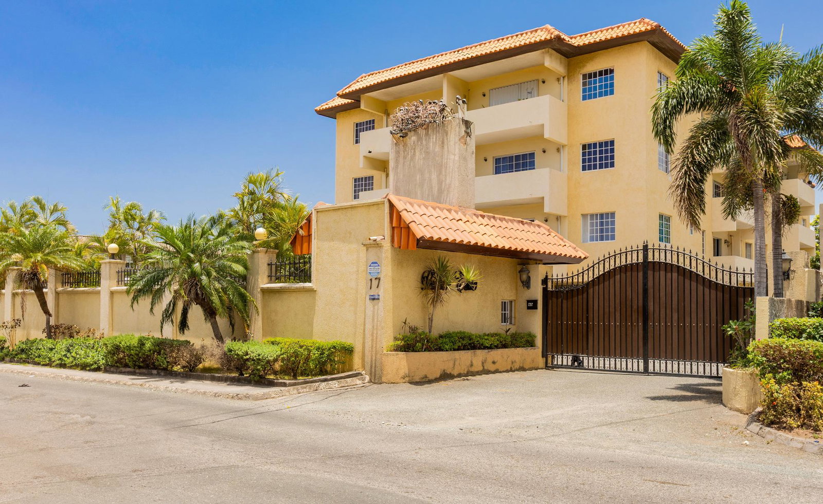 Third image of 16-17 Braemar Avenue in Kingston 10, St. Andrew, Jamaica - property is For Sale