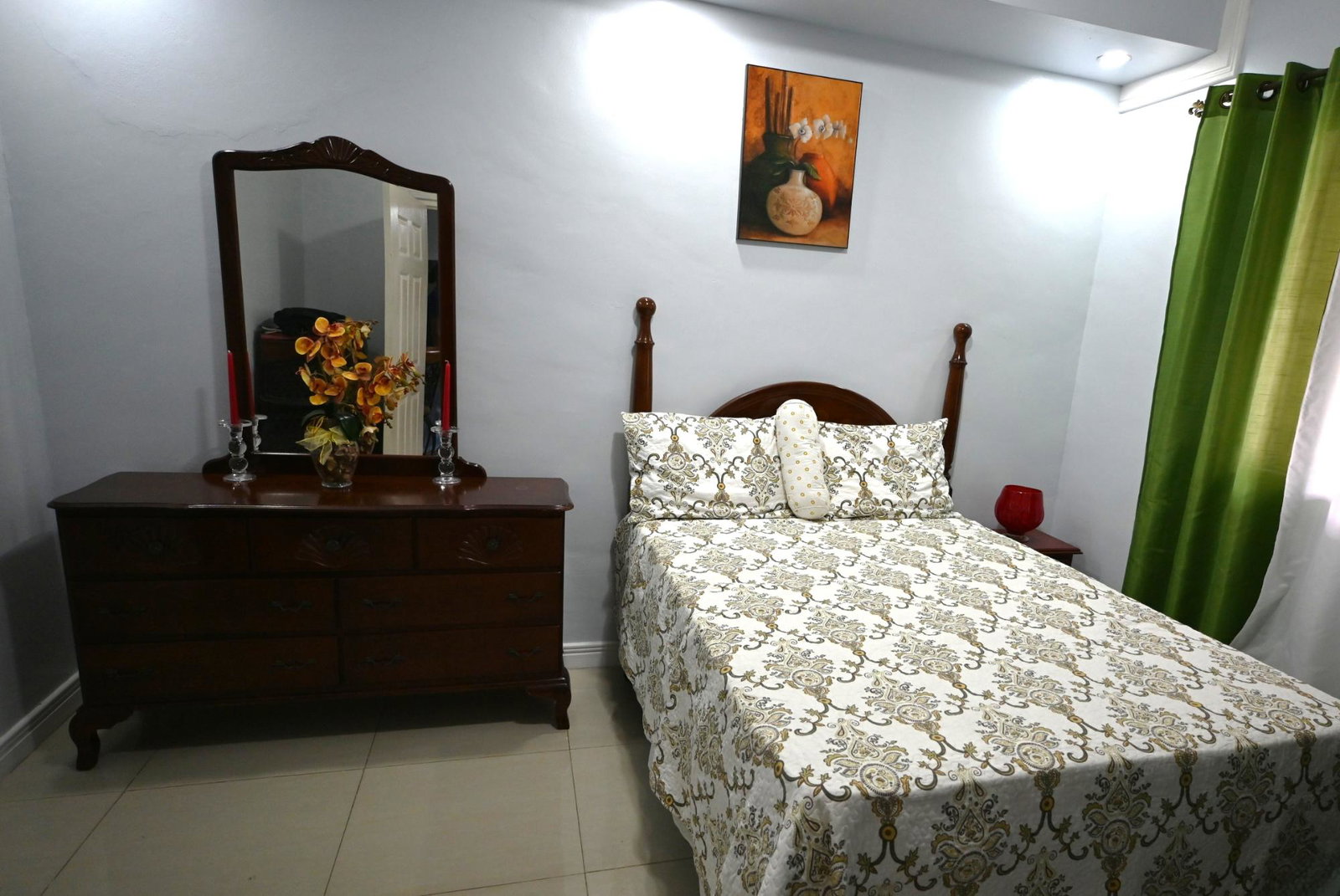 Seventh image of 20-7 Dukharan Avenue in Kingston 8, St. Andrew, Jamaica - property is For Sale