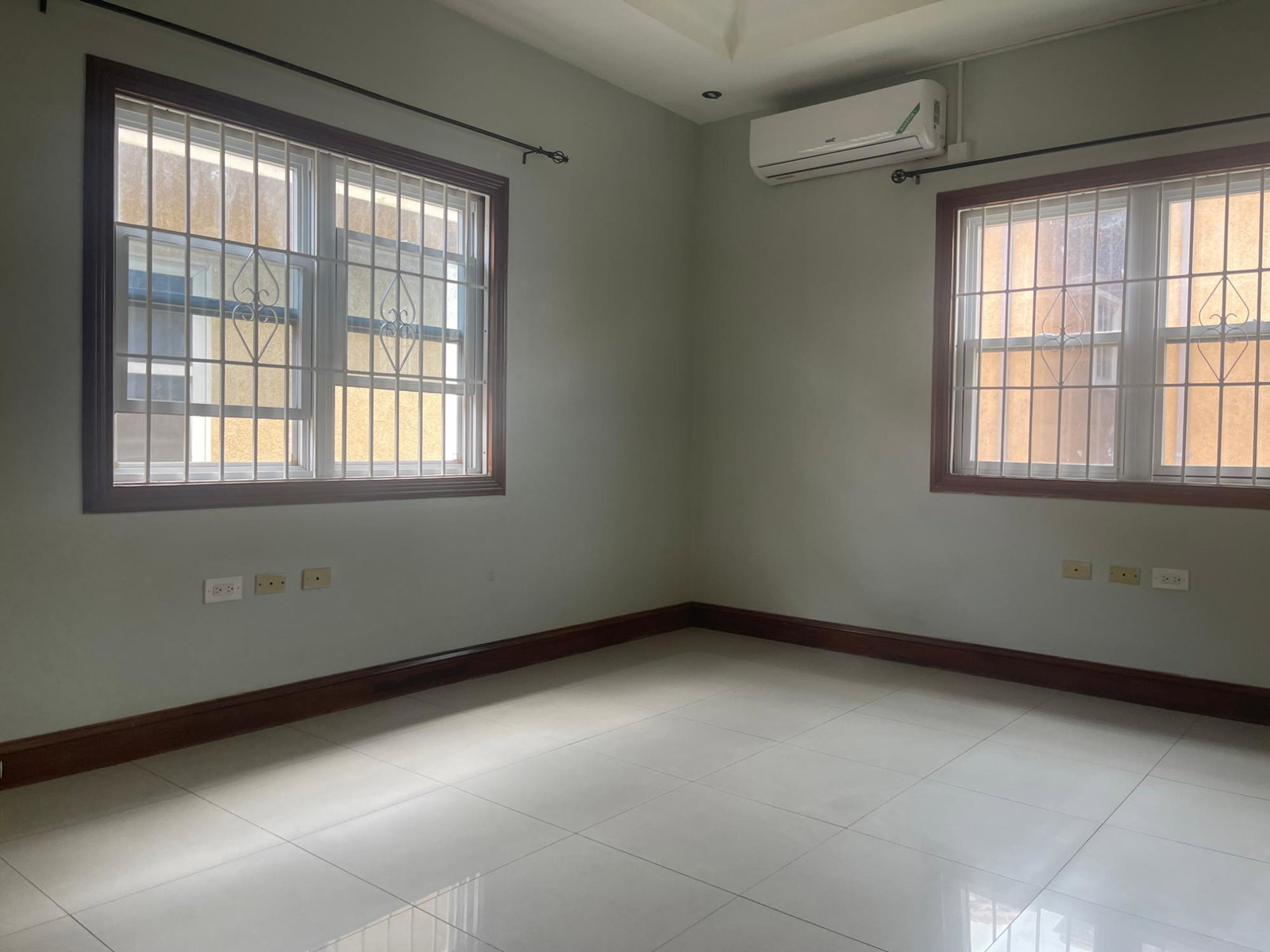 Twentieth image of 10-61 Paddington Terrace in Kingston 6, St. Andrew, Jamaica - property is For Rent