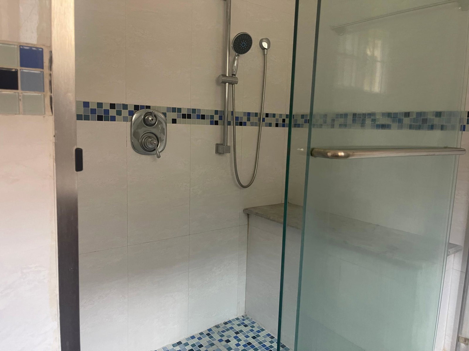 Twenty-Second image of 10-61 Paddington Terrace in Kingston 6, St. Andrew, Jamaica - property is For Rent