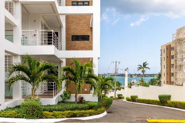 Twenty-Third image of 19- Paradise Bay, Reading in Reading, St. James, Jamaica - property is For Sale