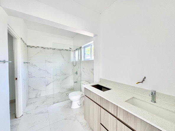 Eleventh image of 33-804 Henriques Blvd in St. Johns Heights, St. Catherine, Jamaica - property is For Sale
