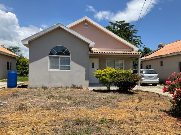 First image of 18 Trinidad Boulevard in Caribbean Estates, St. Catherine, Jamaica - property is For Rent