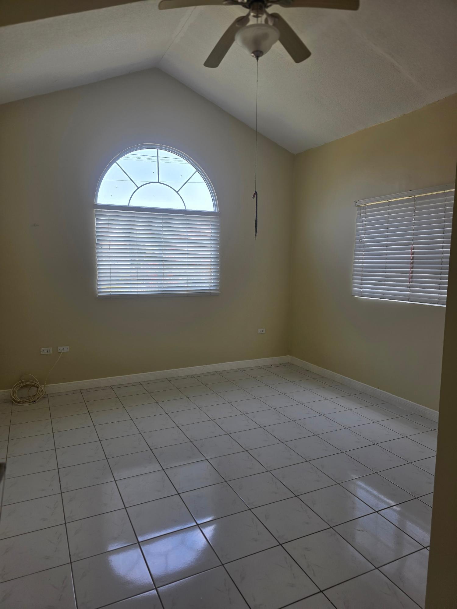 Seventh image of 18 Trinidad Boulevard in Caribbean Estates, St. Catherine, Jamaica - property is For Rent