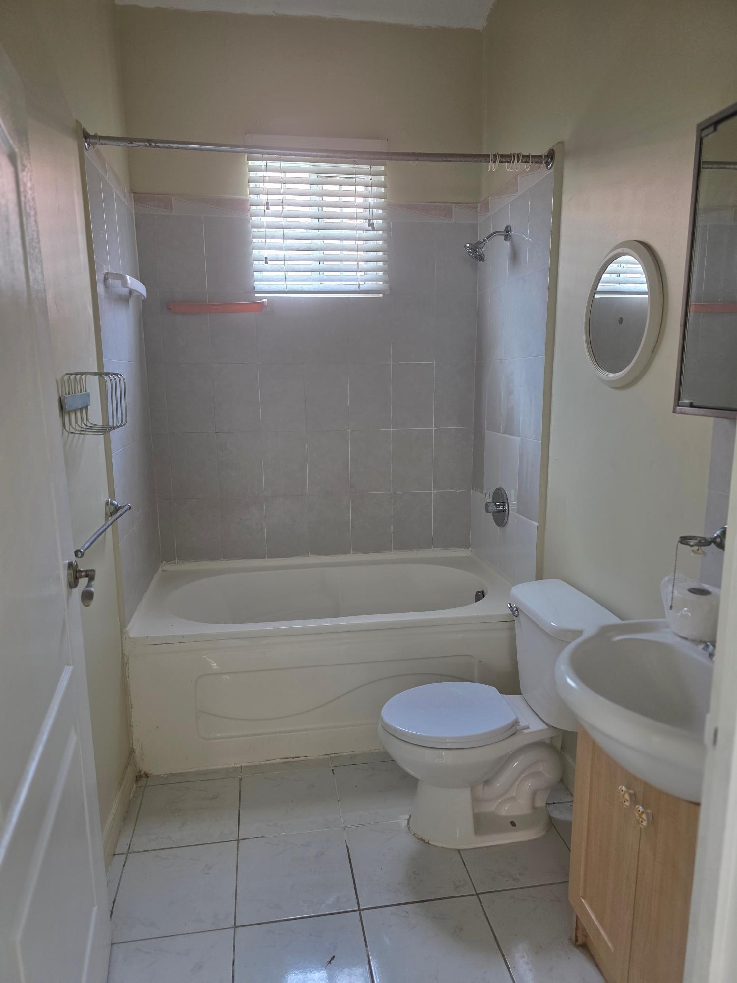 Eighth image of 18 Trinidad Boulevard in Caribbean Estates, St. Catherine, Jamaica - property is For Rent