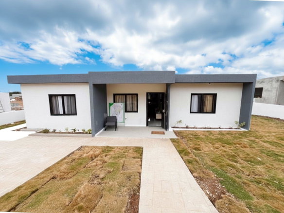 First image of 96-hosanna es Beecher Town in Beecher Town, St. Ann, Jamaica - property is For Sale