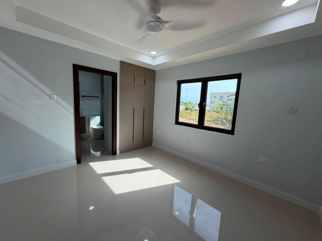 Third image of 101 Oak Estates, Portmore in Greater Portmore, St. Catherine, Jamaica - property is For Rent