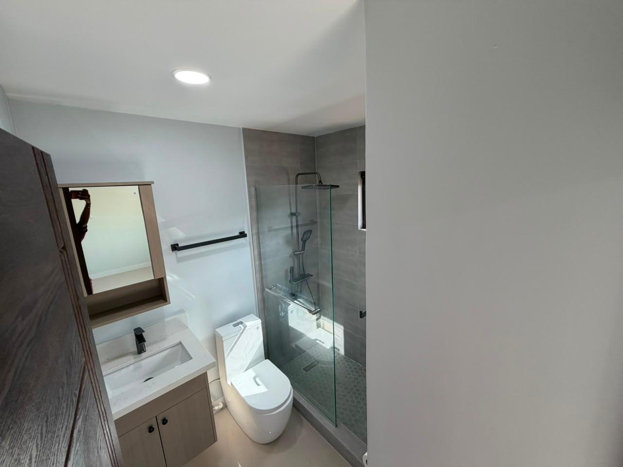 Sixth image of 101 Oak Estates, Portmore in Greater Portmore, St. Catherine, Jamaica - property is For Rent