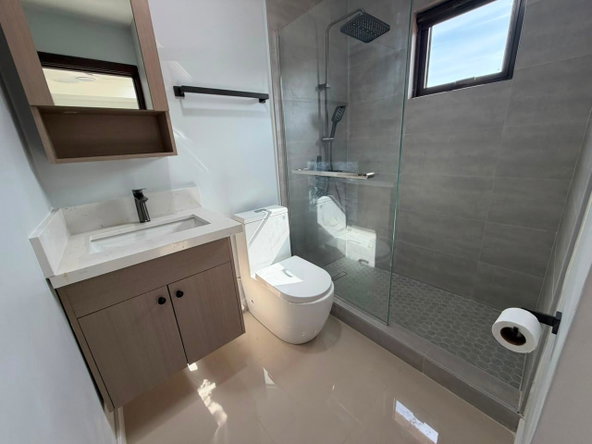 Seventh image of 101 Oak Estates, Portmore in Greater Portmore, St. Catherine, Jamaica - property is For Rent