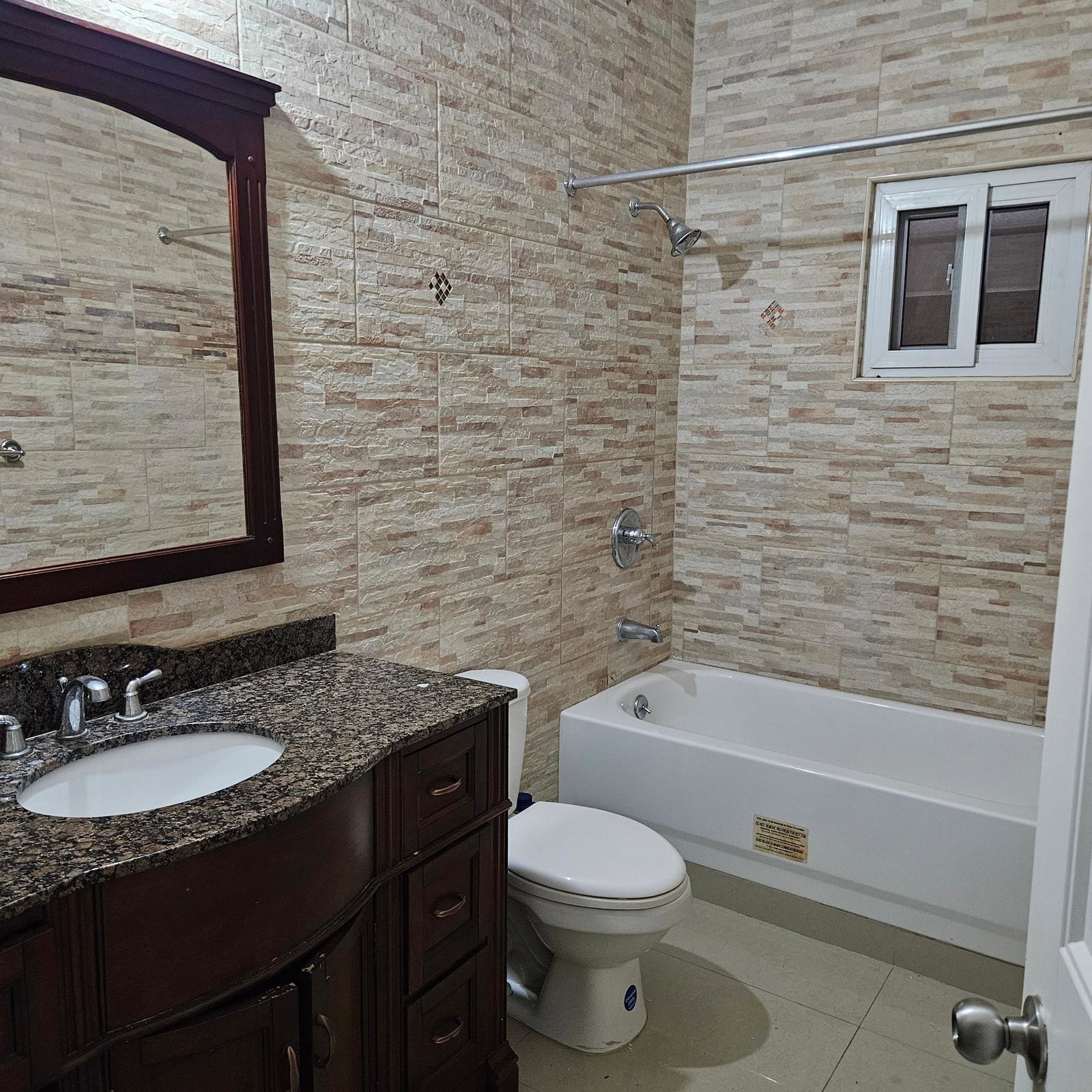 Twelfth image of 3-1 Kings Drive in Kingston 6, St. Andrew, Jamaica - property is For Rent