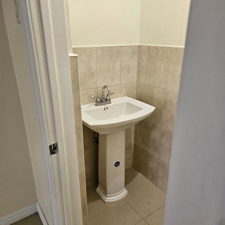 Fifteenth image of 3-1 Kings Drive in Kingston 6, St. Andrew, Jamaica - property is For Rent