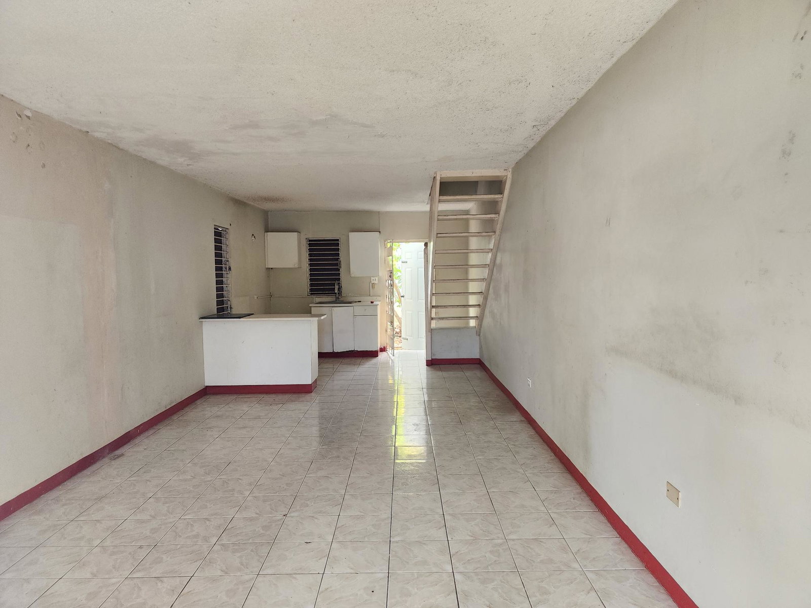 Second image of 1151 Seaton Crescent in Ensom City, St. Catherine, Jamaica - property is For Sale