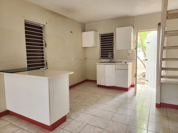 Third image of 1151 Seaton Crescent in Ensom City, St. Catherine, Jamaica - property is For Sale