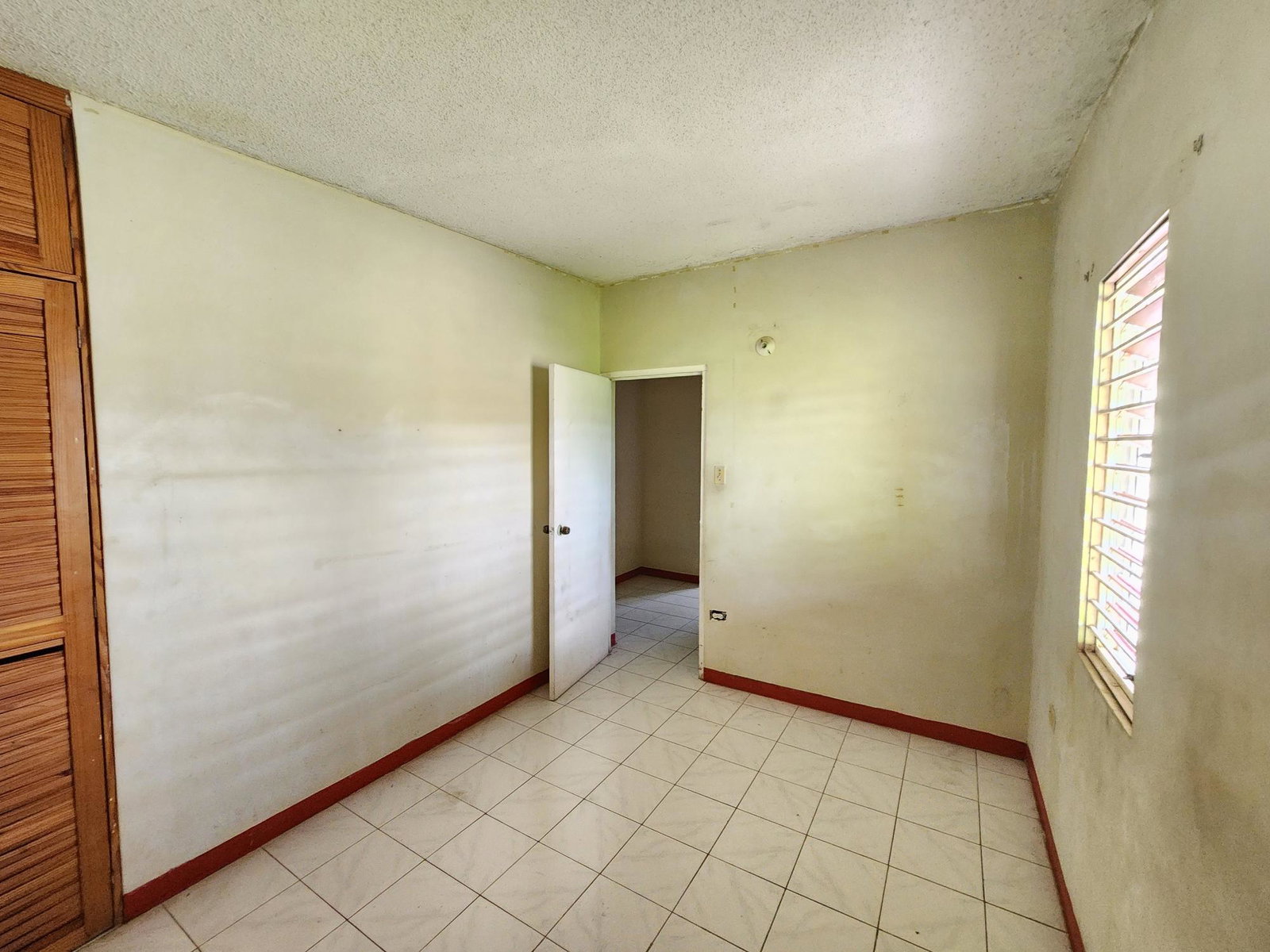 Eighth image of 1151 Seaton Crescent in Ensom City, St. Catherine, Jamaica - property is For Sale