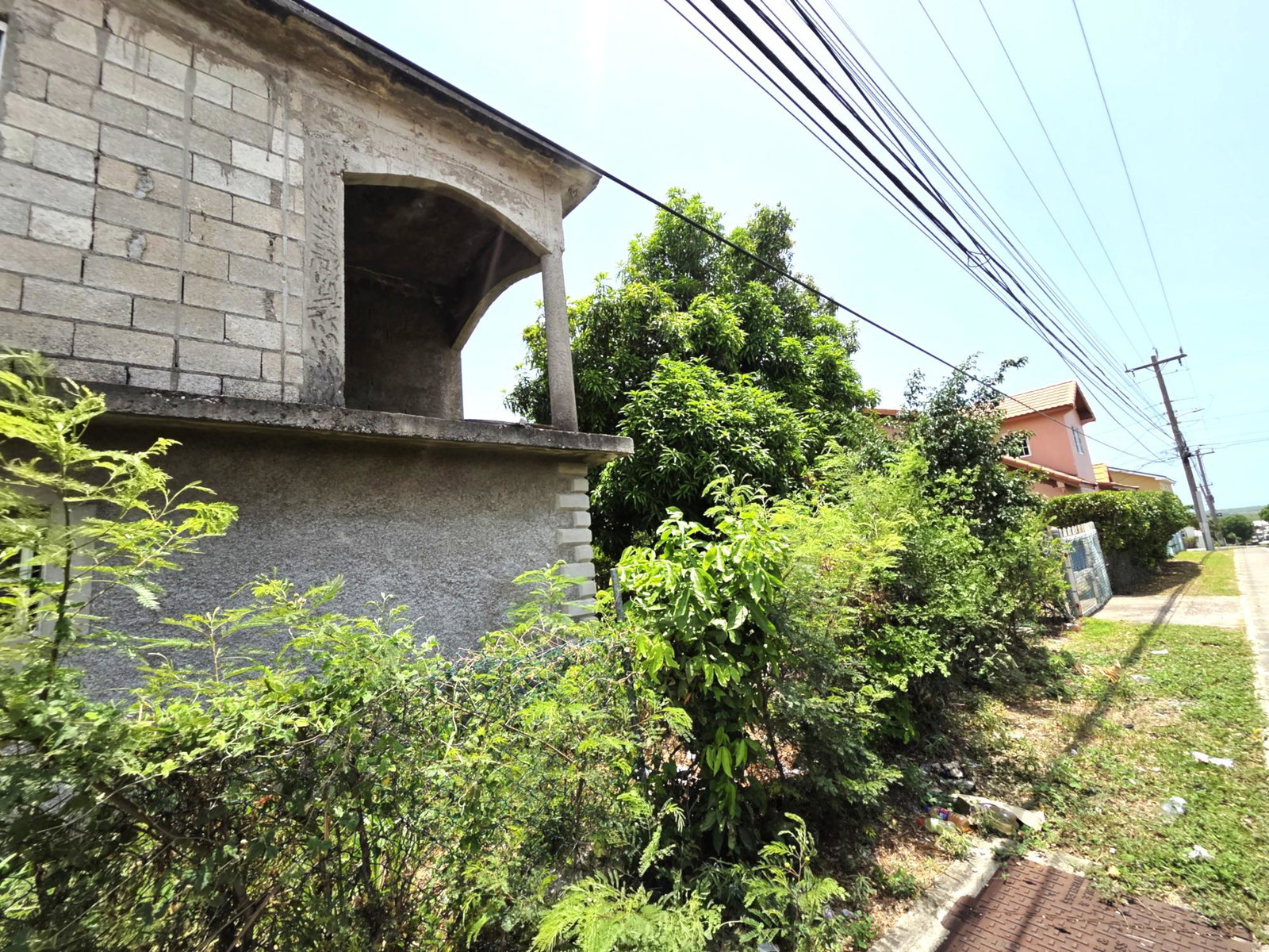 Fifth image of Hibiscus Crescent in Longville Park, Clarendon, Jamaica - property is For Sale