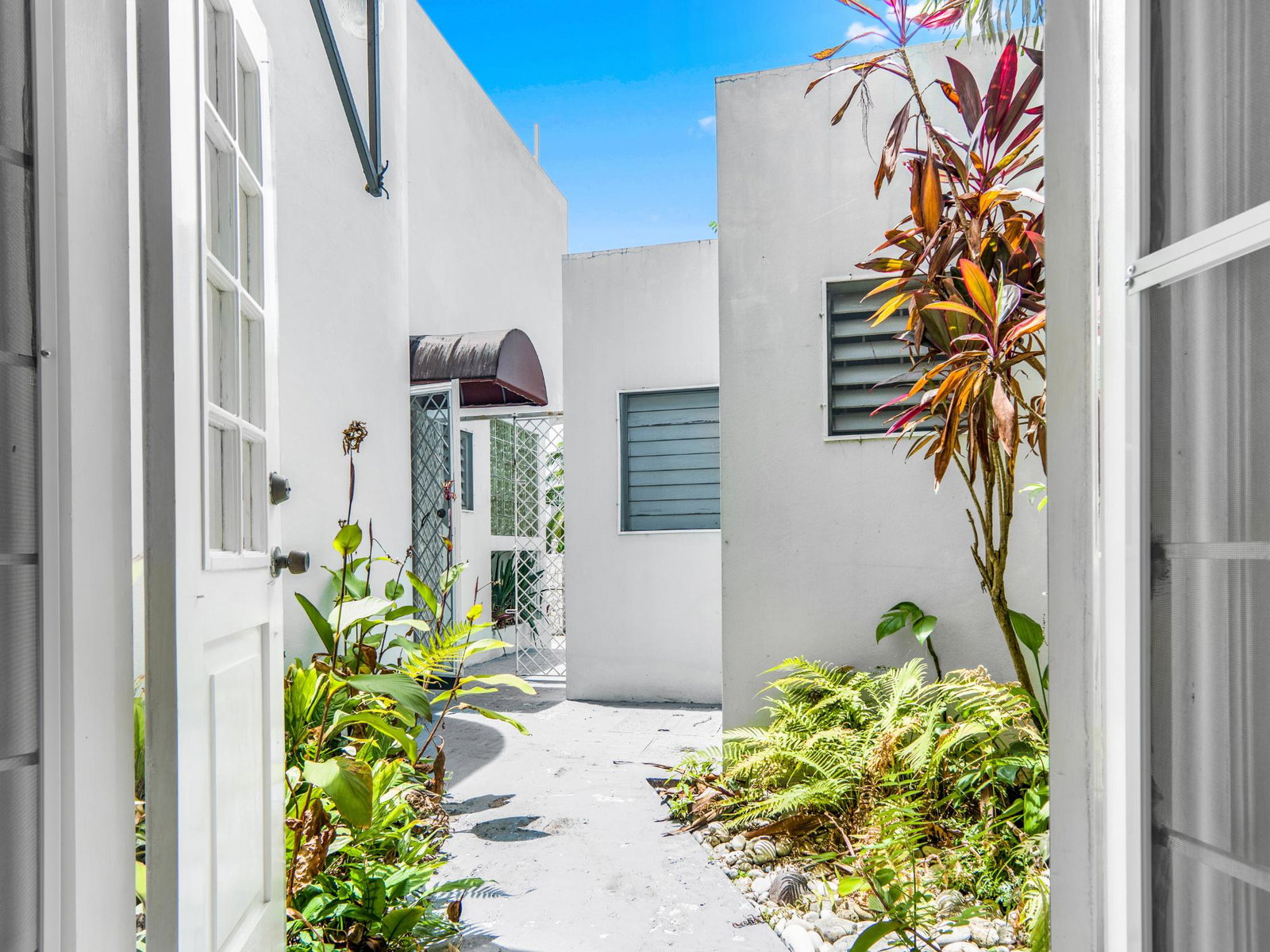 Third image of 30b Upper Markway in Kingston 8, St. Andrew, Jamaica - property is For Rent