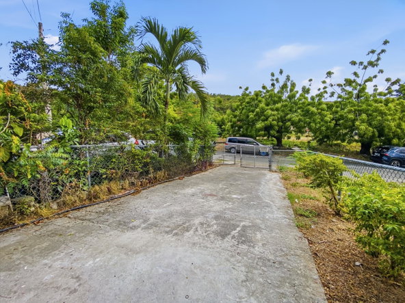 Third image of 94-willow Way Pines of Karachi in Kingston 7, St. Andrew, Jamaica - property is For Rent