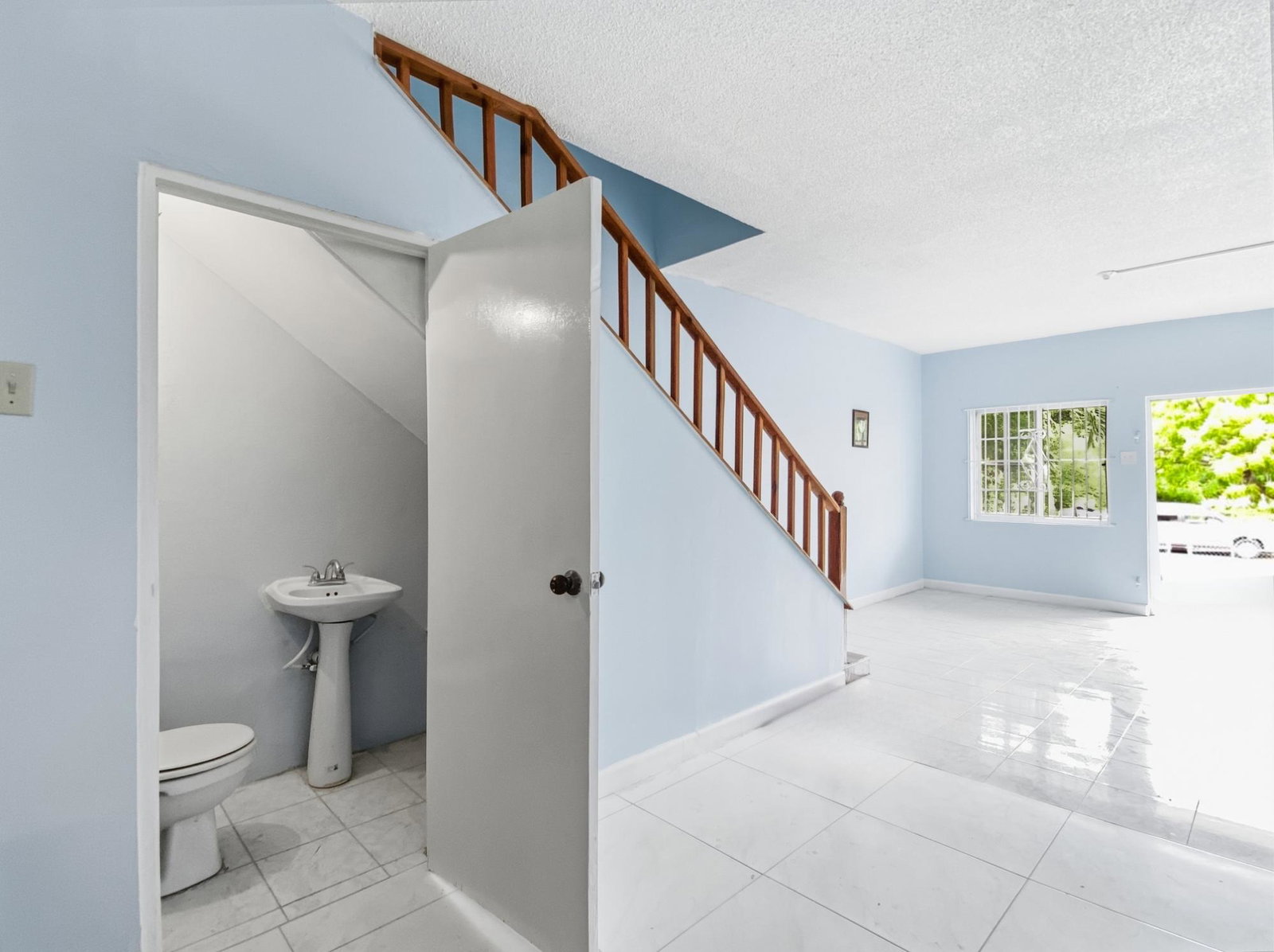 Eighth image of 94-willow Way Pines of Karachi in Kingston 7, St. Andrew, Jamaica - property is For Rent