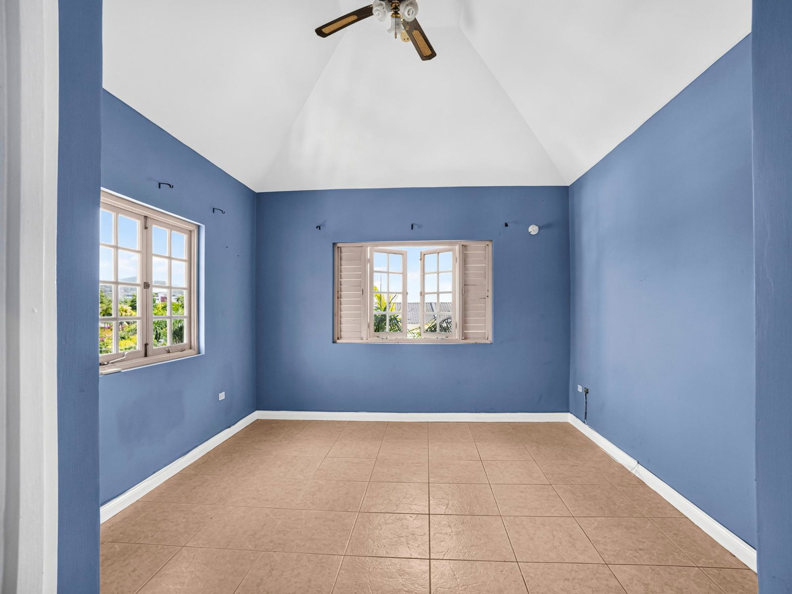 Twenty-Second image of 32-1 Marley Road in Kingston 6, St. Andrew, Jamaica - property is For Rent
