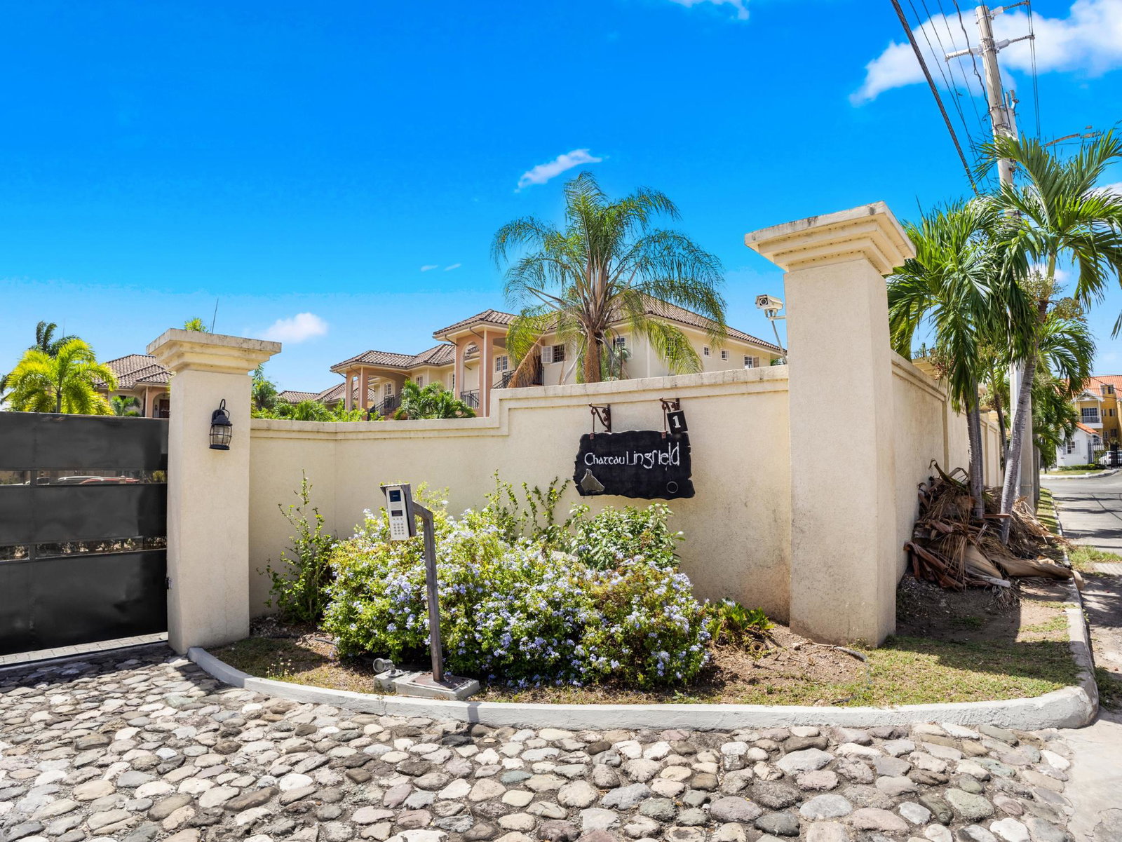 Twenty-Fifth image of 32-1 Marley Road in Kingston 6, St. Andrew, Jamaica - property is For Rent