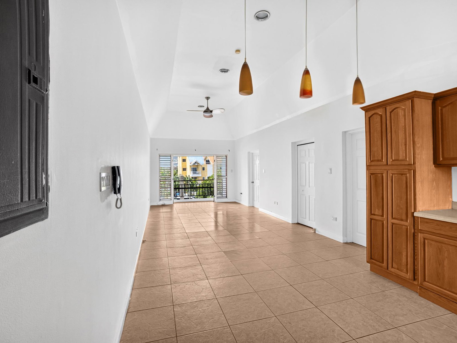 Ninth image of 32-1 Marley Road in Kingston 6, St. Andrew, Jamaica - property is For Rent