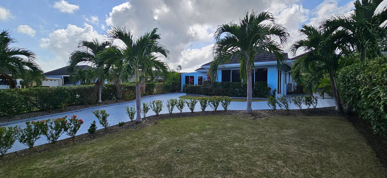 Third image of 901 The Crest, Richmond, st a in Laughlands, St. Ann, Jamaica - property is For Rent