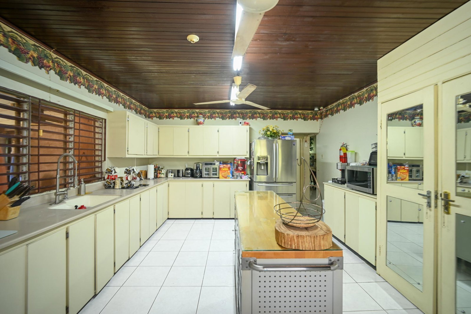 Fourth image of 2-9c Trenton Road in May Pen, Clarendon, Jamaica - property is For Sale
